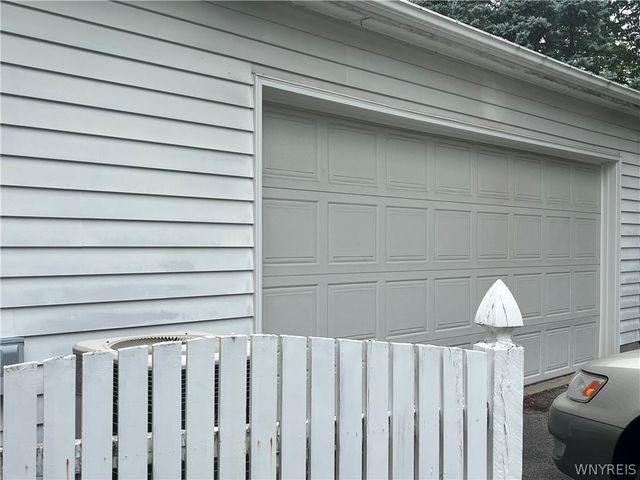 82 Deer Run, Amherst, NY 14221
