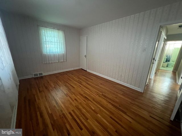 7703 BROUS AVE, Philadelphia, PA 19152