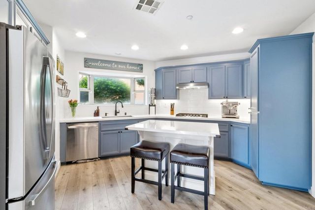 143 Jupiter St, Encinitas, CA 92024