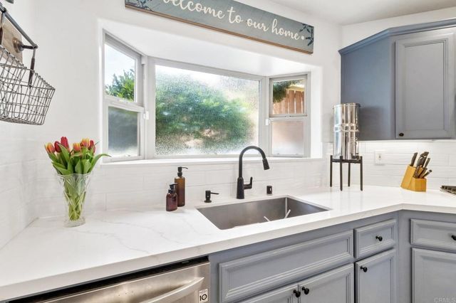 143 Jupiter St, Encinitas, CA 92024
