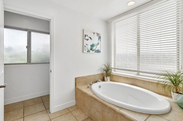 143 Jupiter St, Encinitas, CA 92024