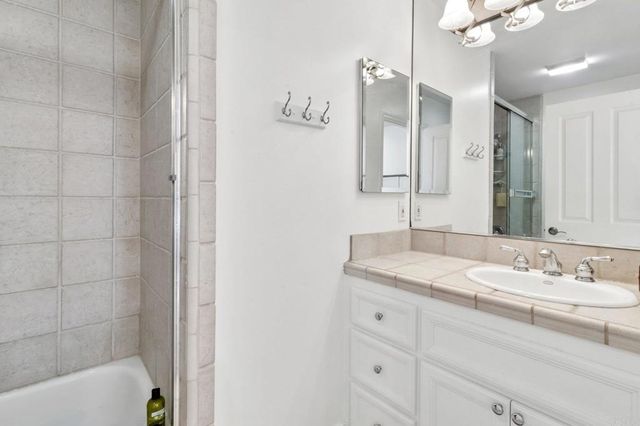 143 Jupiter St, Encinitas, CA 92024