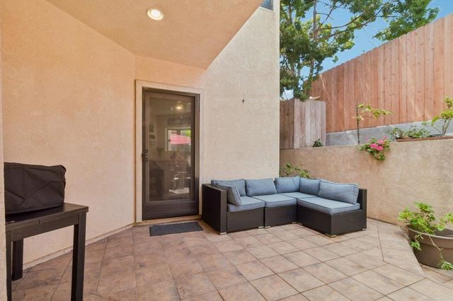 143 Jupiter St, Encinitas, CA 92024