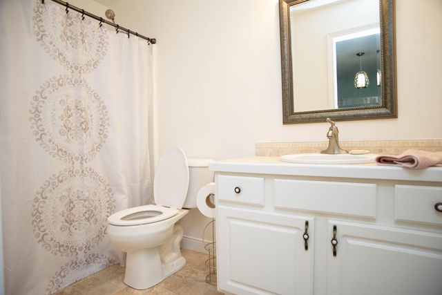 13330 Park West Blvd, Vicksburg, MI 49097