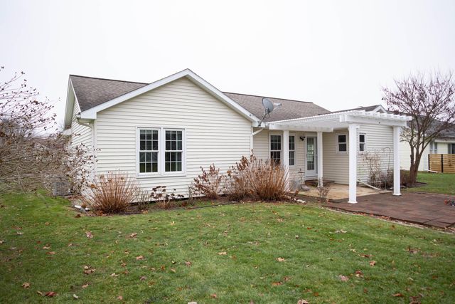 13330 Park West Blvd, Vicksburg, MI 49097