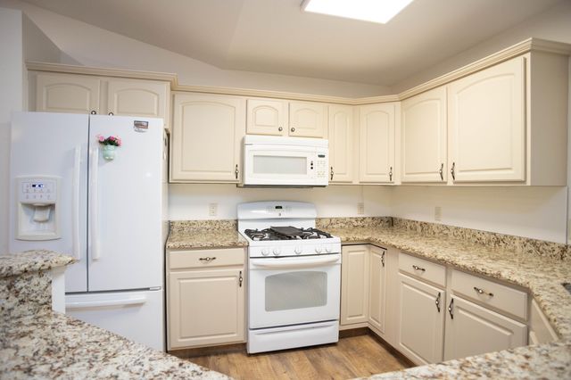 13330 Park West Blvd, Vicksburg, MI 49097