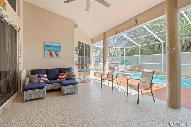 5628 W Hunters Ridge Circle, Lecanto, FL 34461