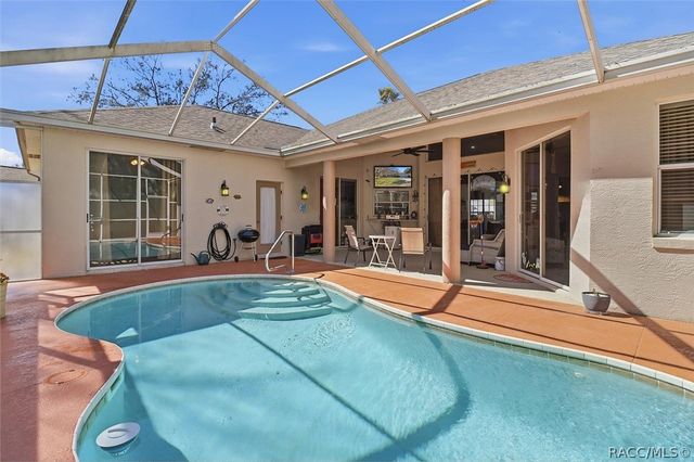 5628 W Hunters Ridge Circle, Lecanto, FL 34461