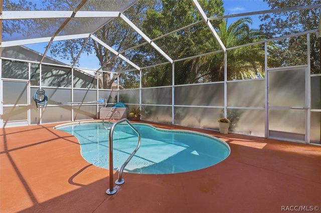 5628 W Hunters Ridge Circle, Lecanto, FL 34461