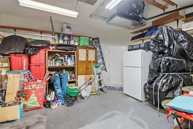 5628 W Hunters Ridge Circle, Lecanto, FL 34461