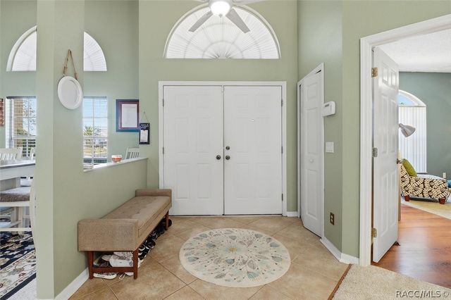 5628 W Hunters Ridge Circle, Lecanto, FL 34461