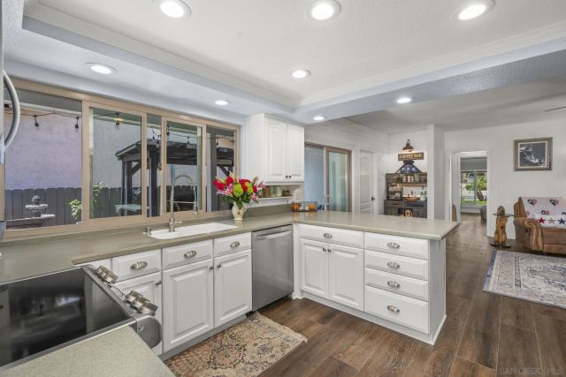 1217 Pfeifer Lane, El Cajon, CA 92020