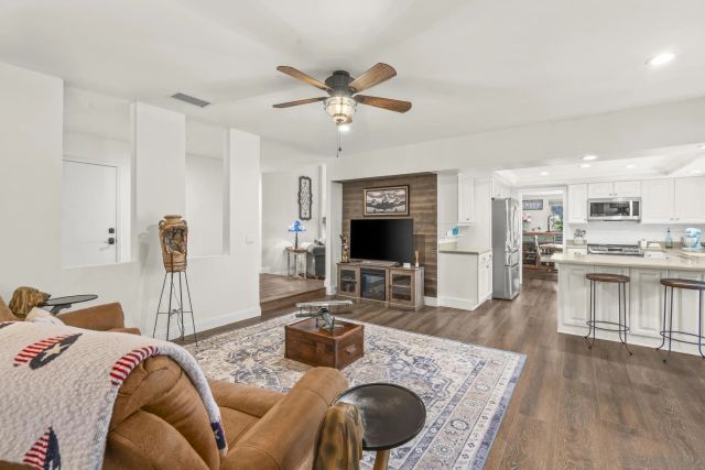 1217 Pfeifer Lane, El Cajon, CA 92020