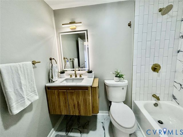 6513 Canute Dr, Chesterfield, VA 23234