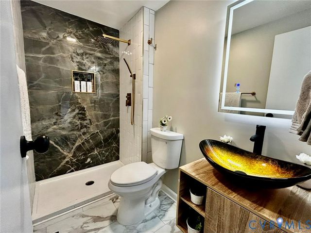 6513 Canute Dr, Chesterfield, VA 23234