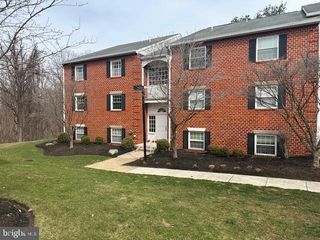 6 GURTEEN CT #301, Lutherville Timonium, MD 21093
