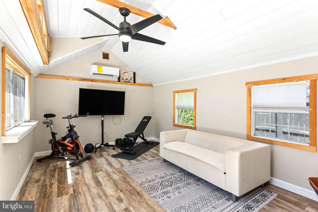 9 E PARK AVENUE, Haddon Township, NJ 08107