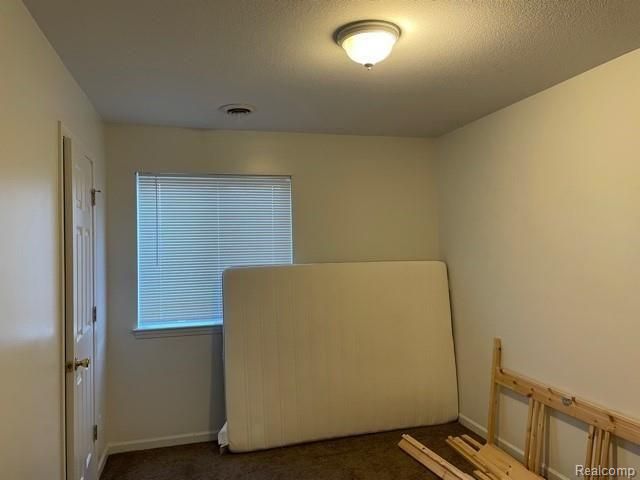 14 Eden Park Drive, Dearborn Heights, MI 48127