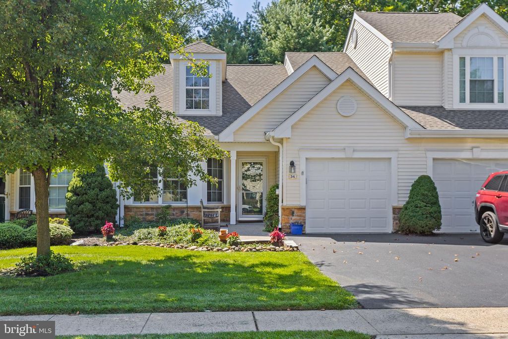 34 KINGSTON BLVD, HAMILTON TWP, NJ 08690 — photo 2