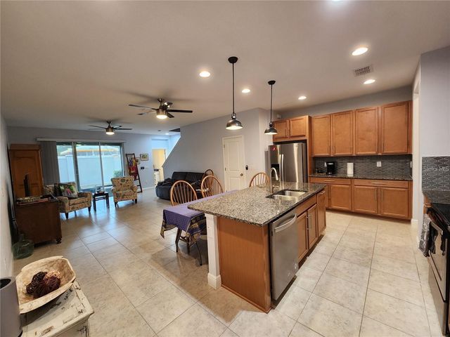 5514 VIOLA LEE WAY, Lutz, FL 33558