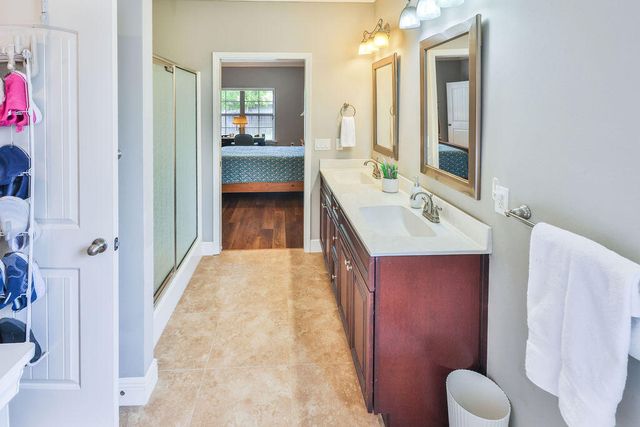 25 NW Maples Street, Fort Walton Beach, FL 32548