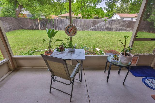 25 NW Maples Street, Fort Walton Beach, FL 32548