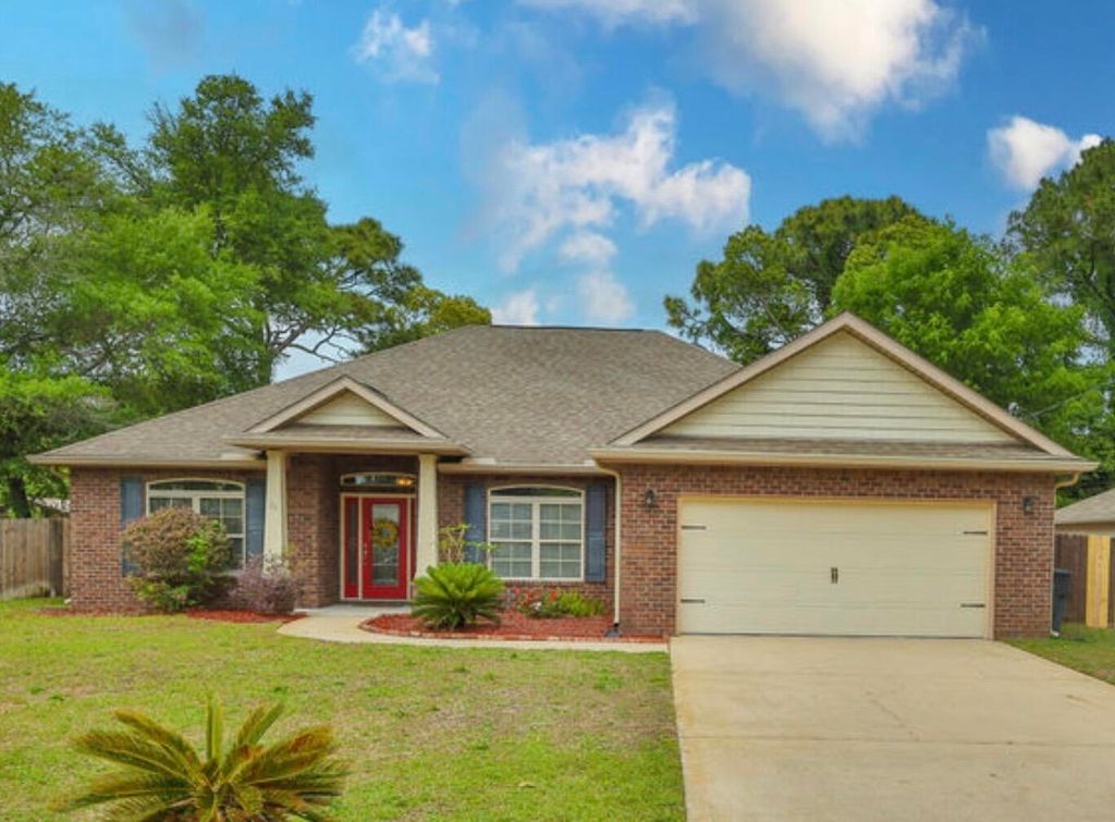 25 NW Maples Street, Fort Walton Beach, FL 32548