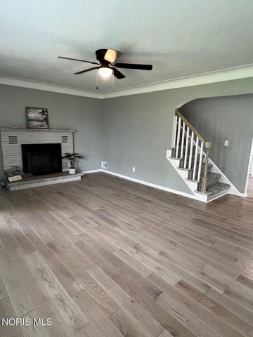 6003 Davida Drive, Toledo, OH 43612