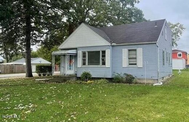 6003 Davida Drive, Toledo, OH 43612