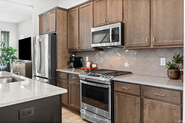 145 Parkerwood Lane, West Lafayette, IN 47906
