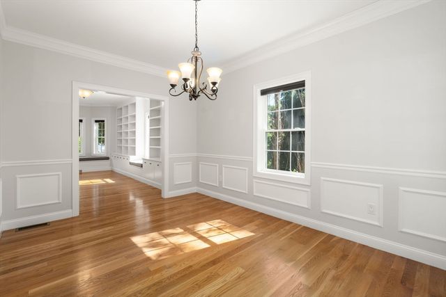 4 Martin Louis Way, Stoneham, MA 02180