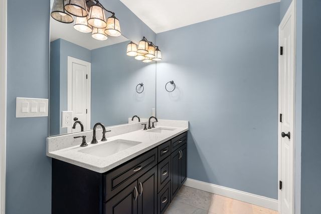4 Martin Louis Way, Stoneham, MA 02180