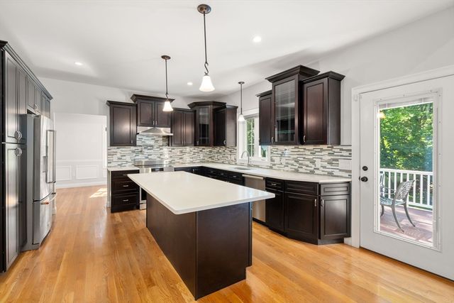 4 Martin Louis Way, Stoneham, MA 02180