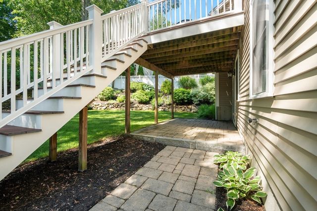 4 Martin Louis Way, Stoneham, MA 02180