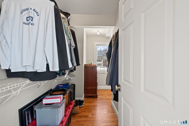 73 Somerset Road, Glastonbury, CT 06033