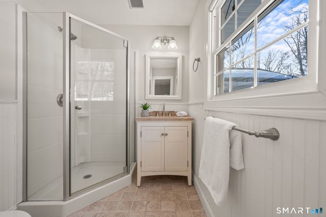 73 Somerset Road, Glastonbury, CT 06033