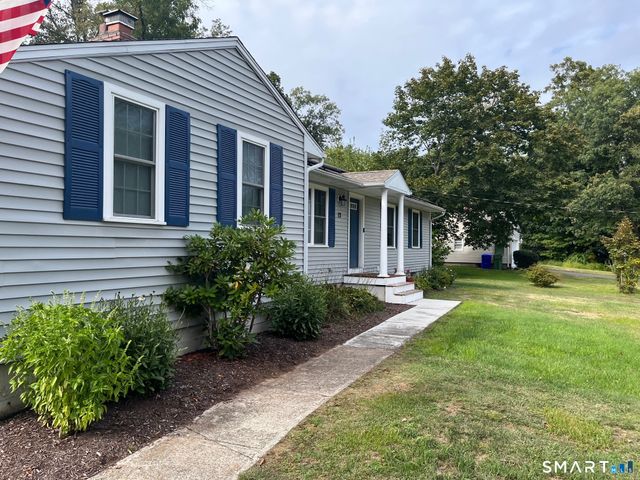 73 Somerset Road, Glastonbury, CT 06033