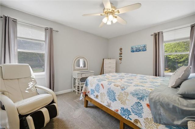 3119 Henry Hogge LN, Hayes, VA 23072