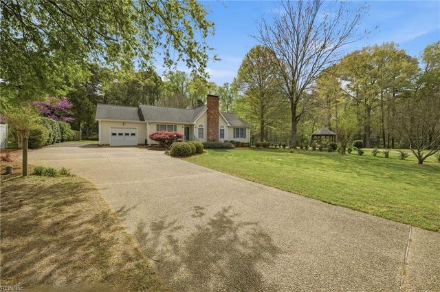 3119 Henry Hogge LN, Hayes, VA 23072