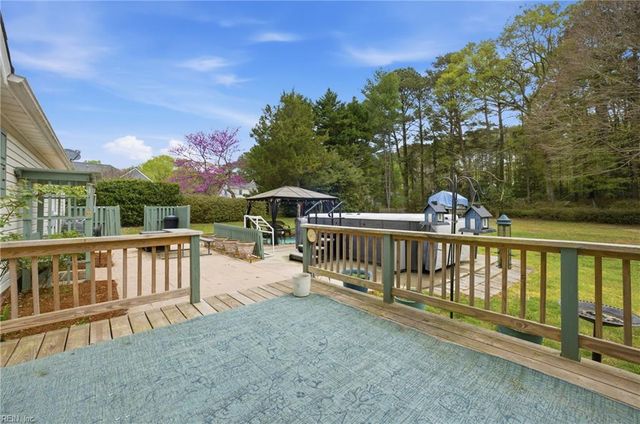 3119 Henry Hogge LN, Hayes, VA 23072