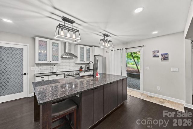13 Bald Eagle Road, Lake Wylie, SC 29710