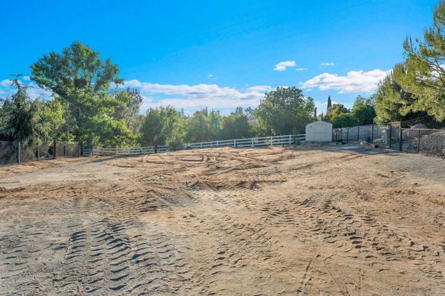 2598 Camino De Los Aves, Alpine, CA 91901