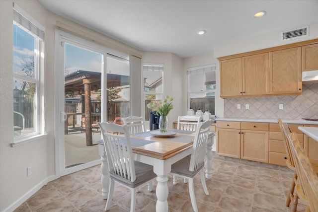 366 Romano Way, Oakdale, CA 95361