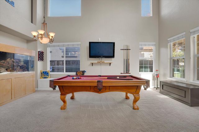 366 Romano Way, Oakdale, CA 95361