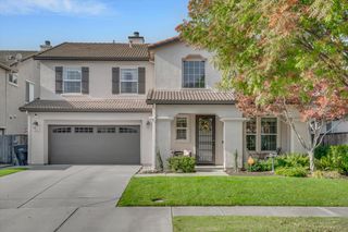 366 Romano Way, Oakdale, CA 95361