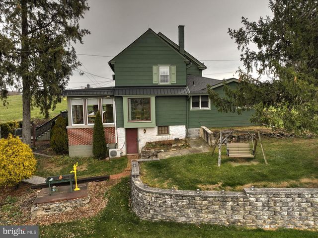 44 FROGTOWN RD, Paradise, PA 17562