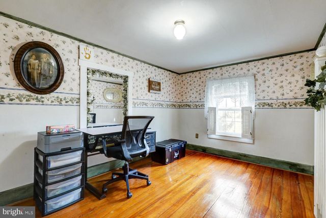 44 FROGTOWN RD, Paradise, PA 17562