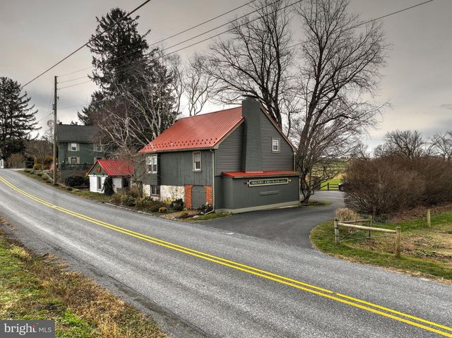 44 FROGTOWN RD, Paradise, PA 17562