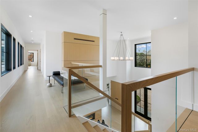 158 Cobb Road, Water Mill, NY 11976