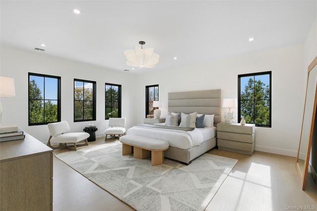 158 Cobb Road, Water Mill, NY 11976